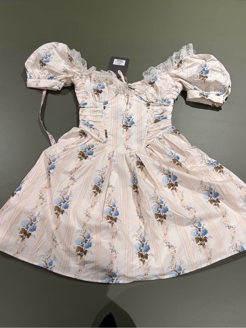 House of cb Floral Puff Sleeve Babydoll Dress in Cream and Blue NWT
